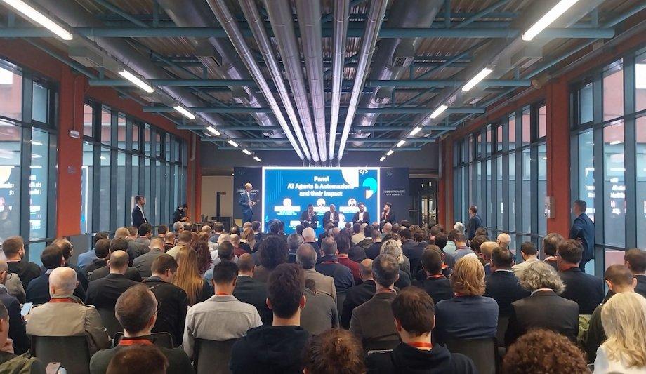Comau Showcases AI & Robot Tech At Codemotion Milan