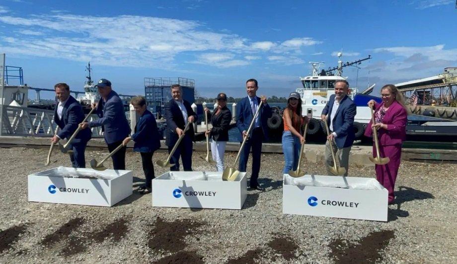 Crowley, Port Of San Diego Celebrate Groundbreaking For All-Electric Tugboat Charging Station